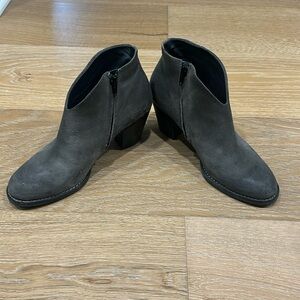 Paul Green Grey Suede Booties